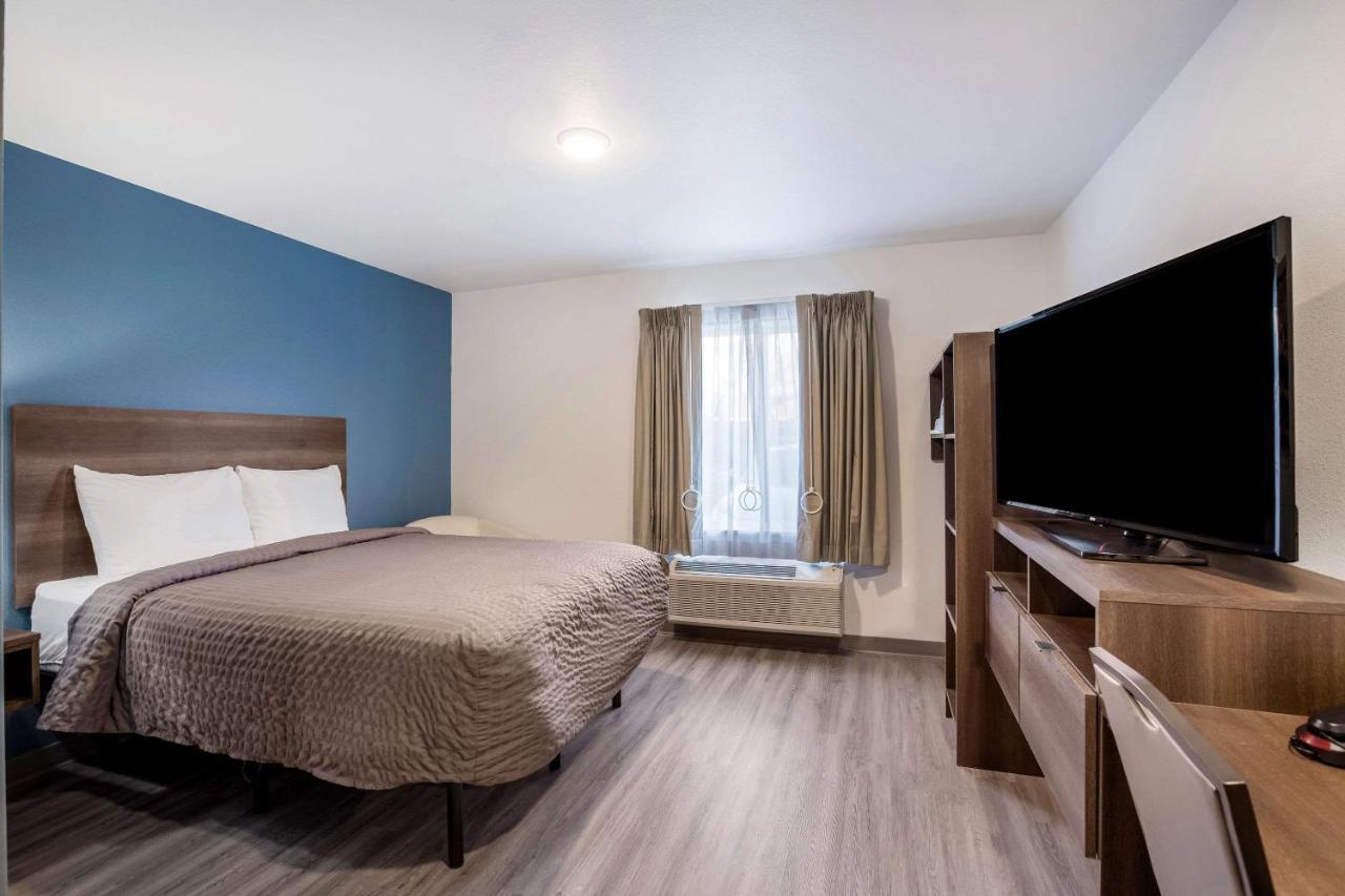 Woodspring Suites Detroit Madison Heights Eksteriør billede