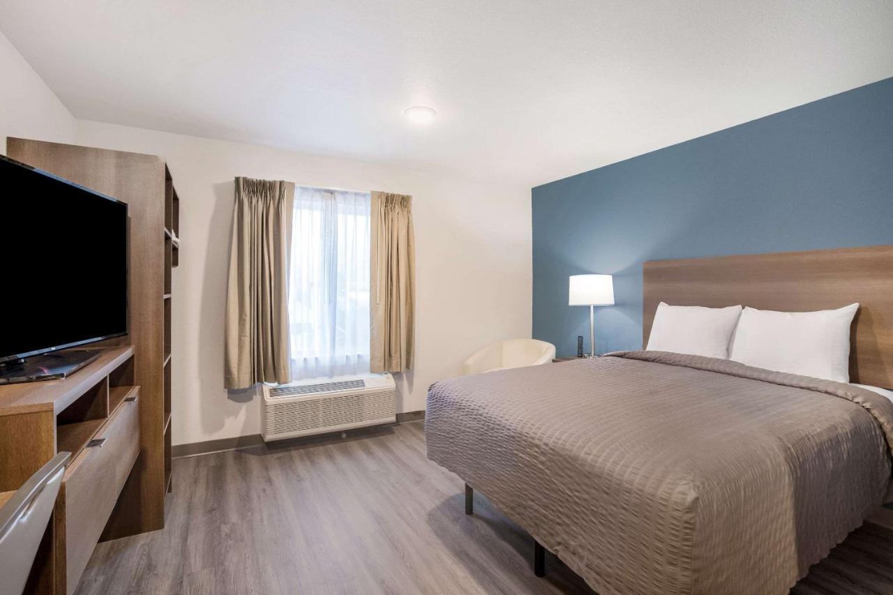 Woodspring Suites Detroit Madison Heights Eksteriør billede