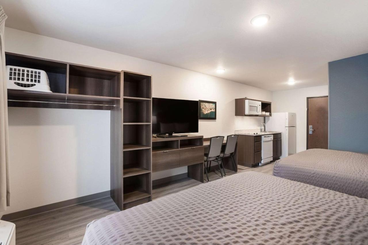 Woodspring Suites Detroit Madison Heights Eksteriør billede