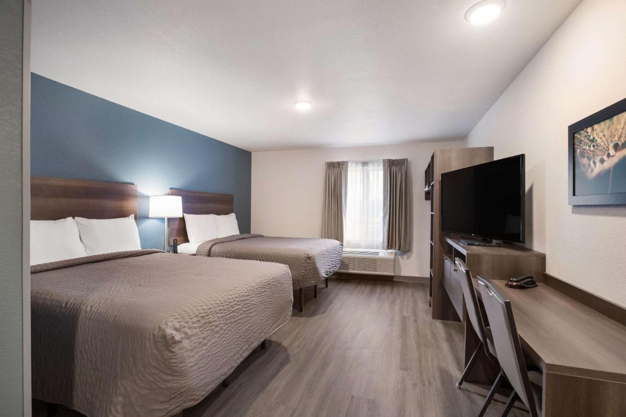 Woodspring Suites Detroit Madison Heights Eksteriør billede